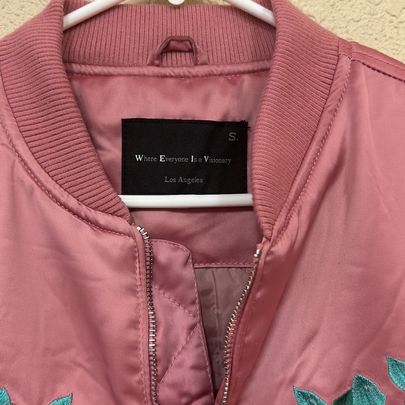 WEIV DOGTOWN EMBROIDERED BOMBER full zip jacket size Small men’s XL womans - Picture 7 of 8